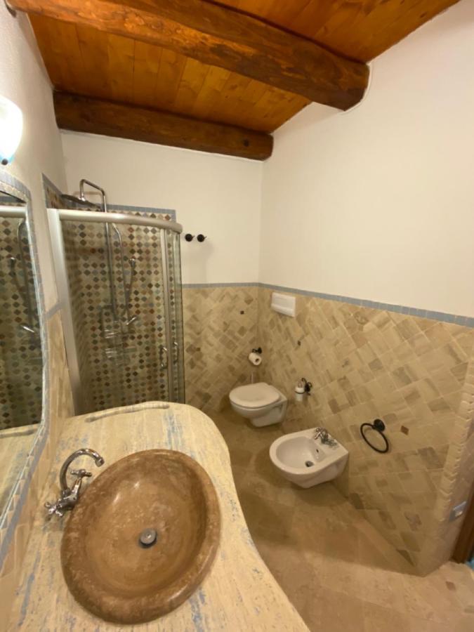 Su Lidone Lägenhet Ozieri Exteriör bild